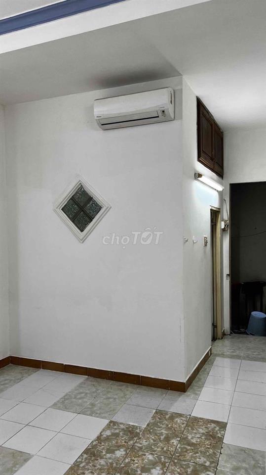 Đường Lê Văn sỹ p12q3