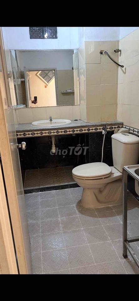 Đường Lê Văn sỹ p12q3