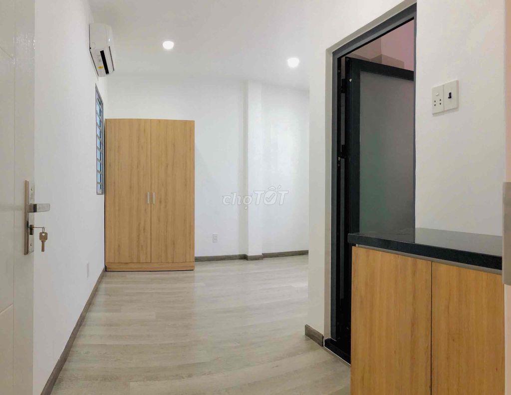 Phòng nội thất cơ bản Lê Văn Sỹ, Quận 3