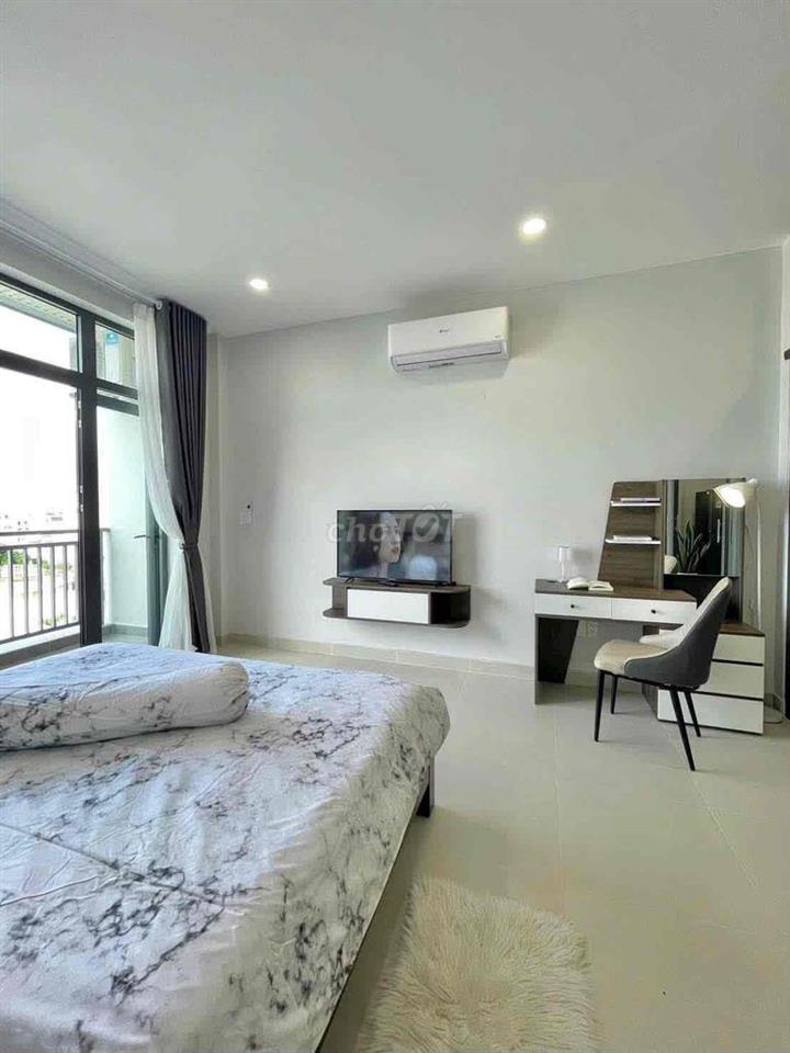 Thuê phòng rộng 40m2_Ban Công_ Full nội thất