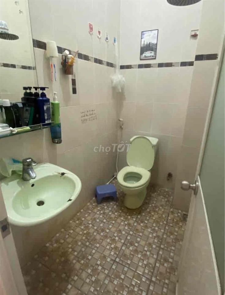 Phòng có nvs riêng, ở Q3 chợ Bàn Cờ gần HCMUE, SGU, UEH, VHU, Huflit,.