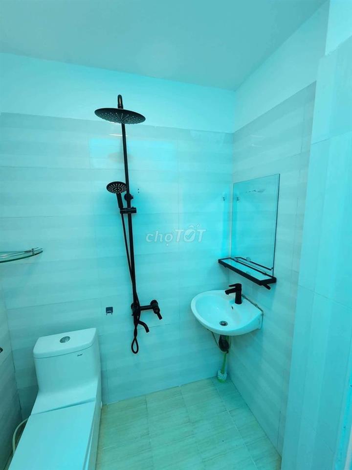 🏡 CHO THUÊ STUDIO FULL NỘI THẤT – BAN CÔNG RIÊNG, DỌN VÀO Ở NGAY!