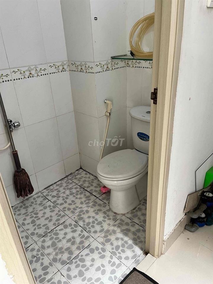 cho  nữ nvvp và sinh viên