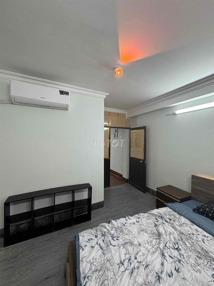 CHÍNH CHỦ CHO THUÊ PHÒNG BAN CÔNG THOÁNG MÁT