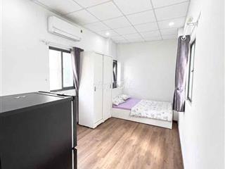 CHÍNH CHỦ CHO THUÊ PHÒNG - CỬA SỔ THOÁNG MÁT- THÁNG 11 TRỐNG