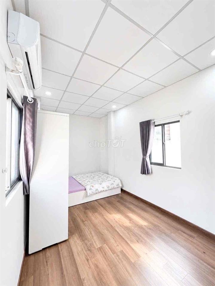 CHÍNH CHỦ CHO THUÊ PHÒNG - CỬA SỔ THOÁNG MÁT- THÁNG 11 TRỐNG