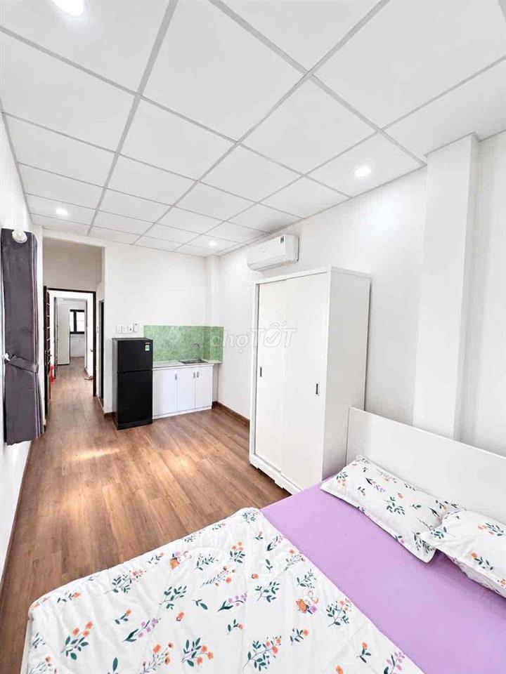 CHÍNH CHỦ CHO THUÊ PHÒNG - CỬA SỔ THOÁNG MÁT- THÁNG 11 TRỐNG