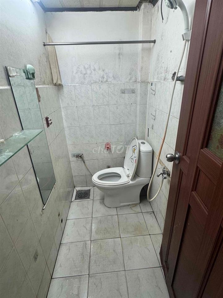 phòng trọ lối đi riêng có máy lạnh