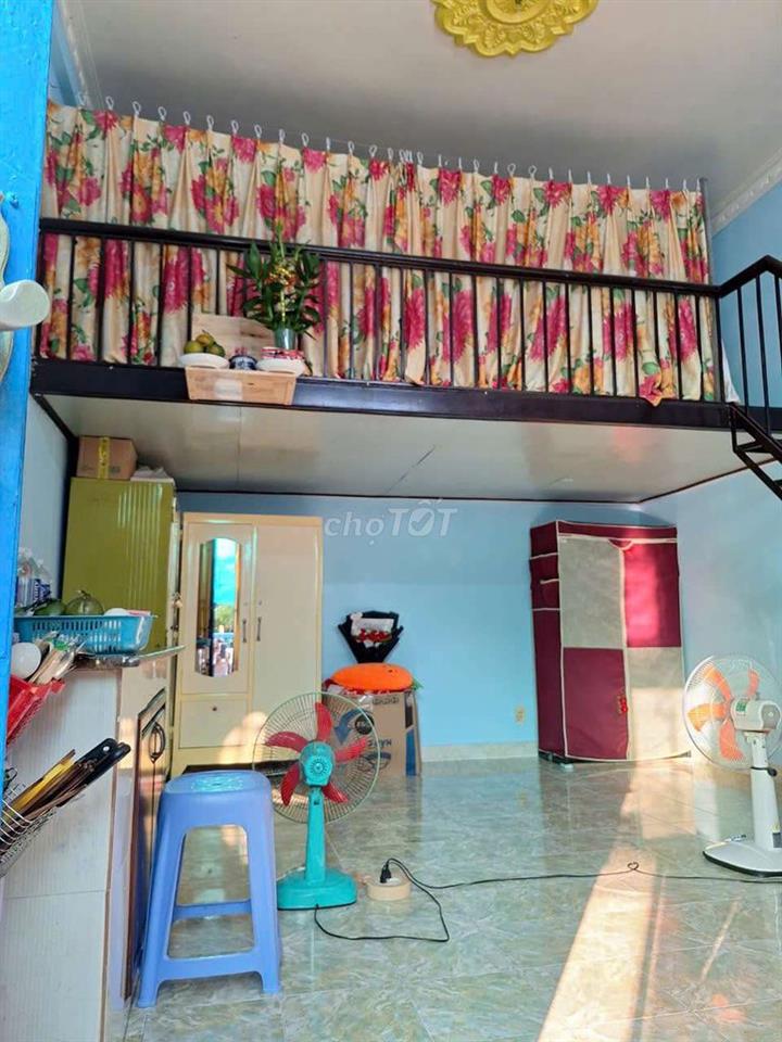 Cần nữ ở ghép 800K/tháng