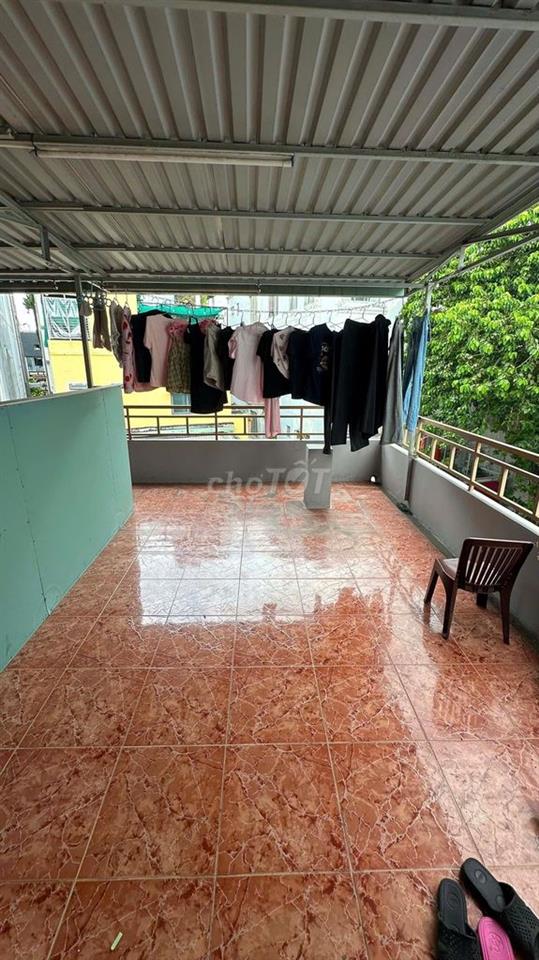 TRỌ 30m2 Ban Công - Q3 Cư Xá Đô Thành