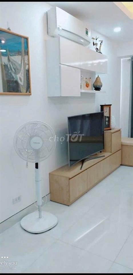 Cho thuê 2PN - Chỉ 15 triệu -  căn hộ Chung Cư Cao Cấp Cosmo City