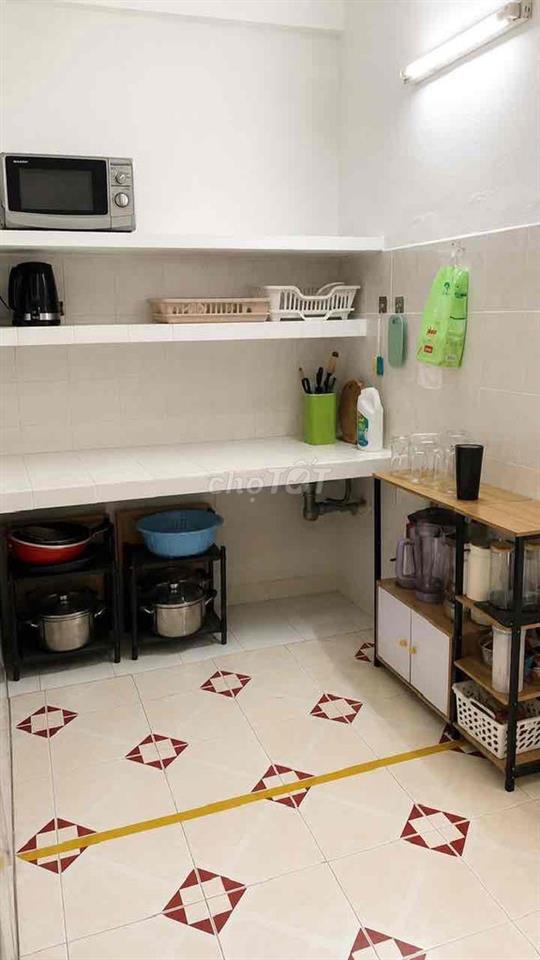 chính chủ cần bán căn chung cư quận 4