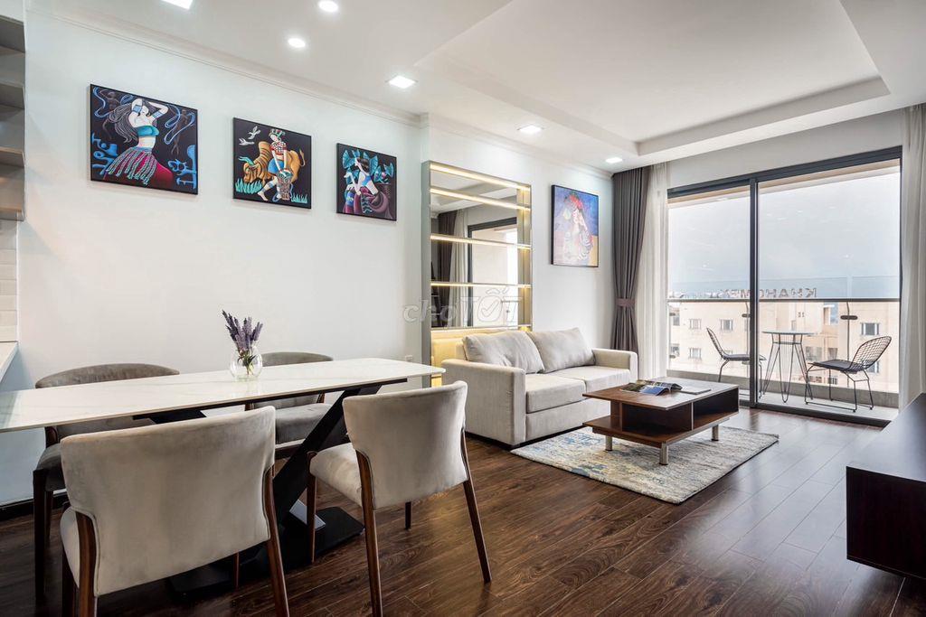 Bán căn hộ 80,6m2 chung cư The Gold View, tầng cao
