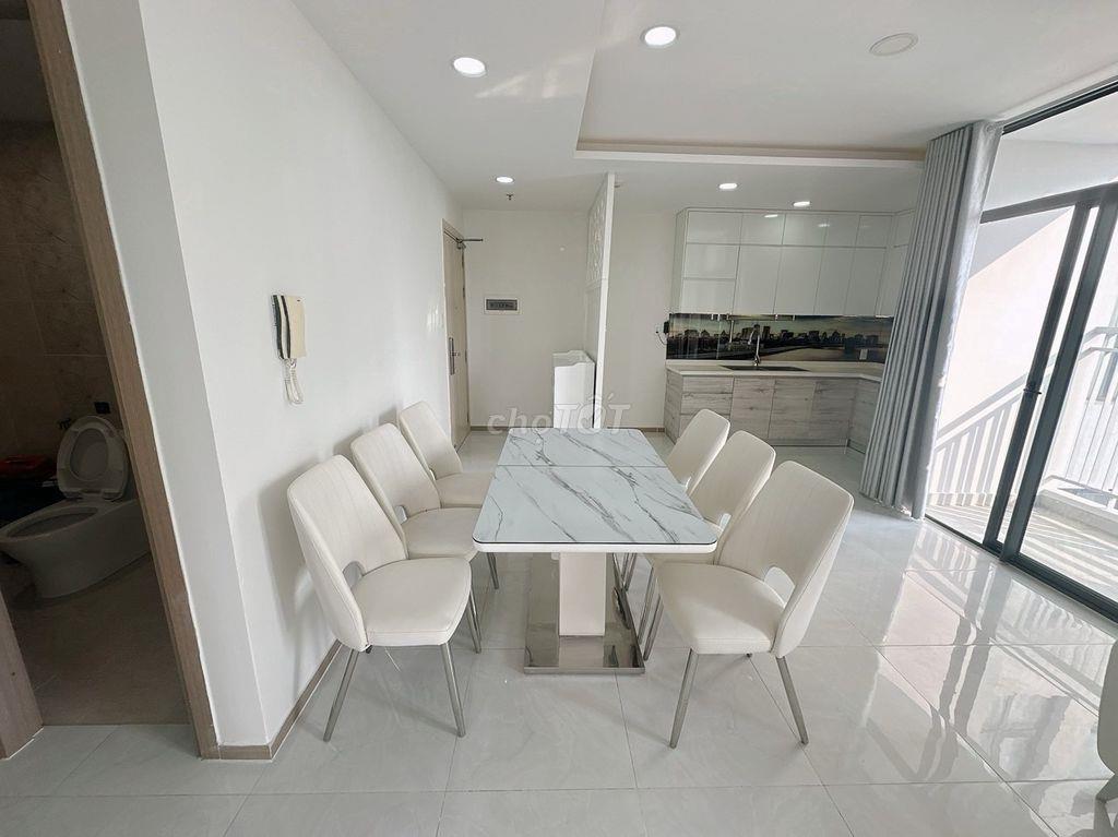 Bán căn hộ 80m2 view sông, có sổ hồng, tại phường Xóm Chiếu