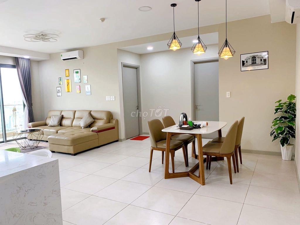Căn hộ diện tích 133m2 3PN The Gold View Quận 4