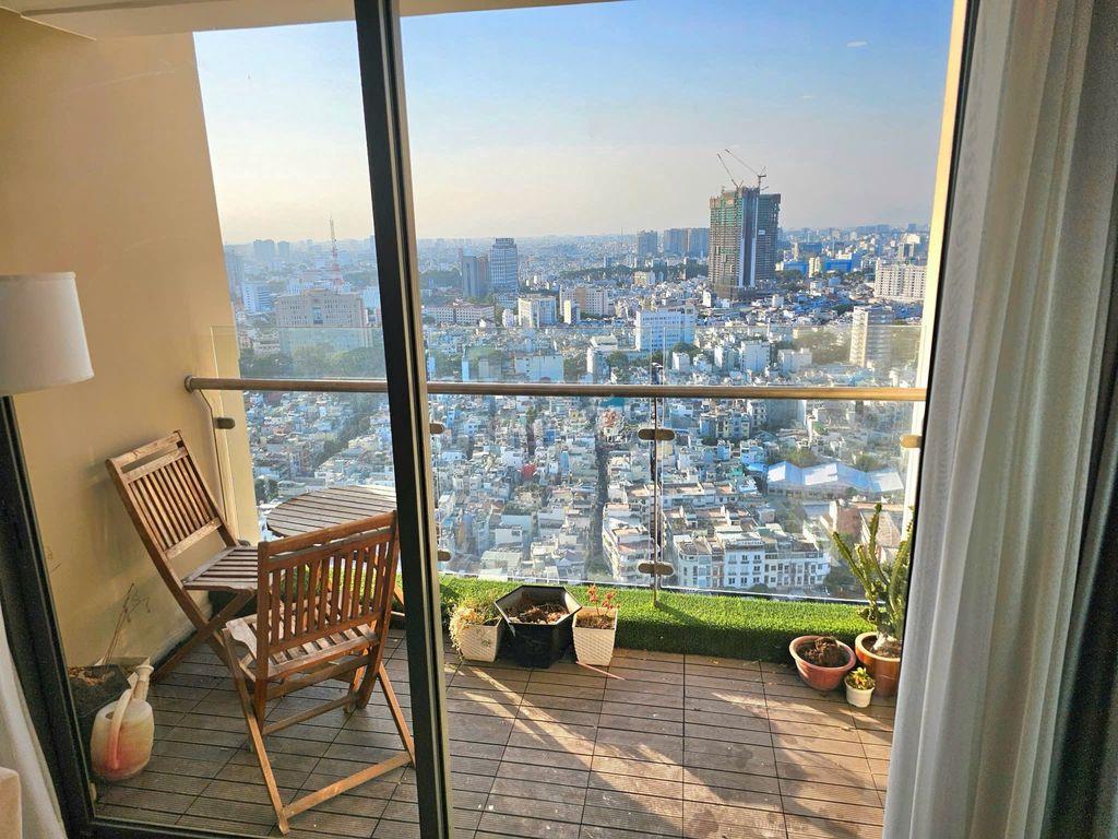 Cho thuê căn hộ 92m2, 2PN, dự án The Gold View