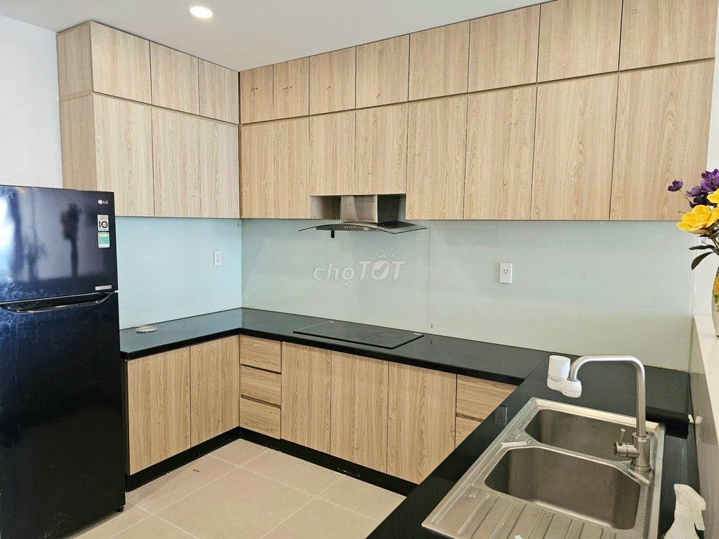 Cho thuê căn hộ 92m2, 2PN, dự án The Gold View