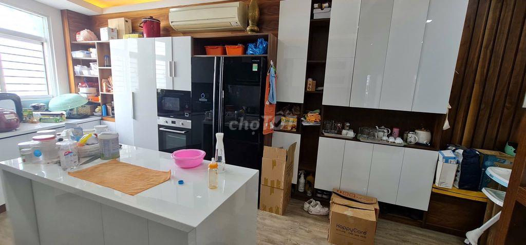 CĂN HỘ 131M2, 3PN, CHUNG CƯ CAO ỐC H2, QUẬN 4