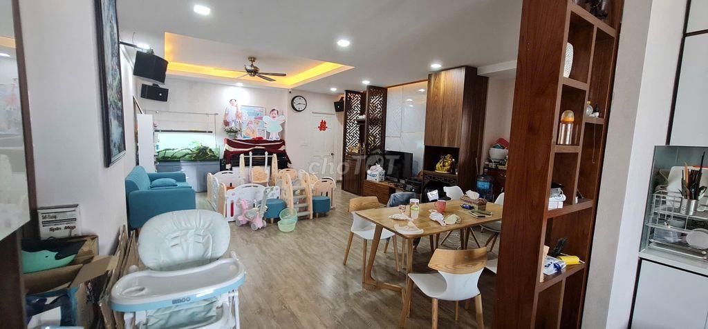 CĂN HỘ 131M2, 3PN, CHUNG CƯ CAO ỐC H2, QUẬN 4