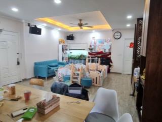CĂN HỘ 131M2, 3PN, CHUNG CƯ CAO ỐC H2, QUẬN 4