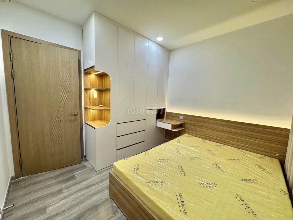 Căn góc 108m2 view Sông, nội thất mới 100%
