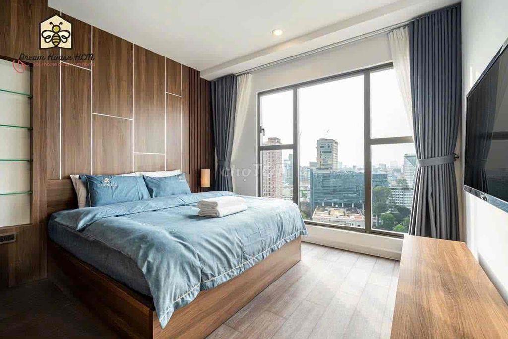 Cho Thuê Căn Hộ Saigon Royal 2PN - 2WC View Hướng Về Trung Tâm Quận 1