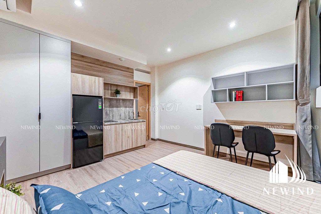 Studio Ban công/ cửa sổ Full NT new100% Gần Rmit_TDT_Lotte_HimLam_ Q7
