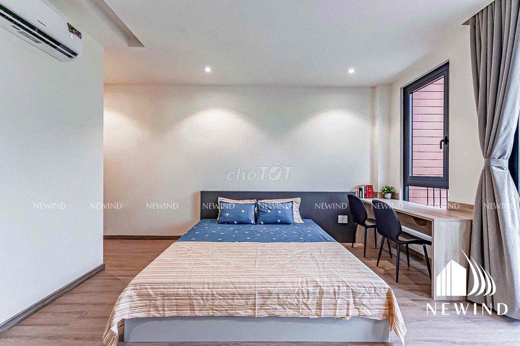 Căn hộ Studio Ban công/ cửa sổ Full NT gần cầu Nguyễn Văn Cừ_ sát Q1