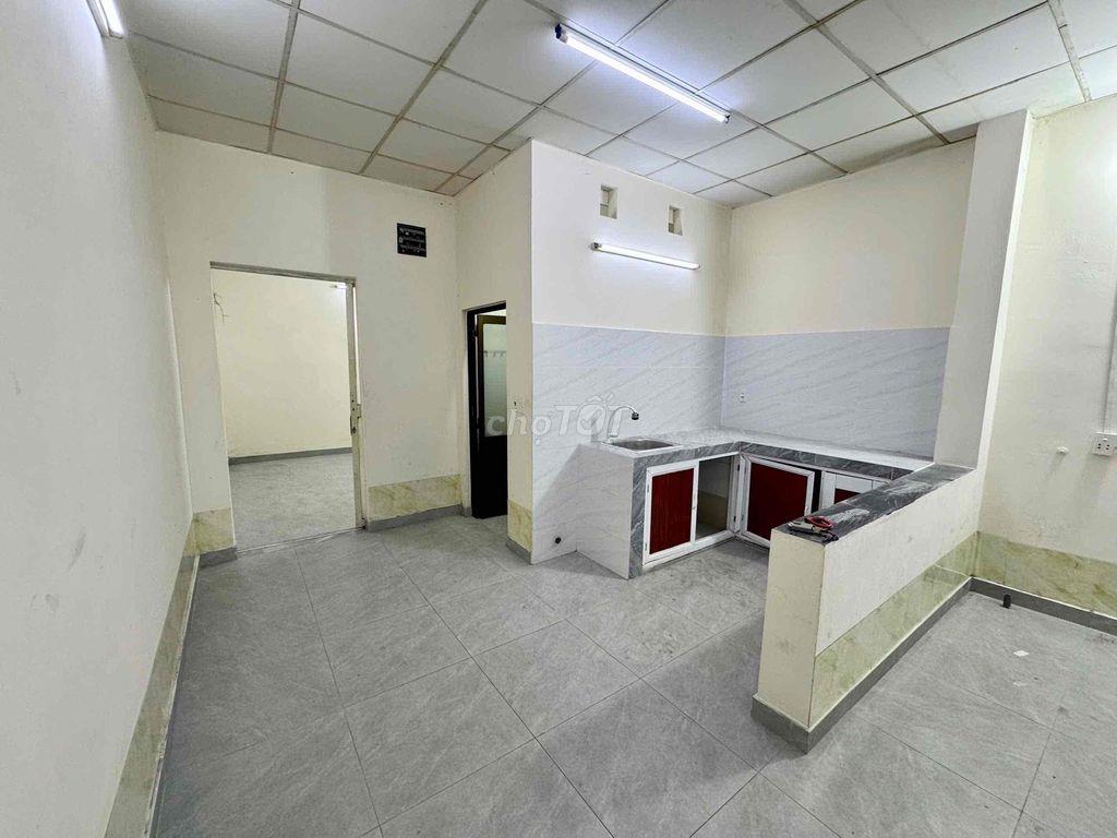 Nhà 1 Trệt 1 lầu rộng 90m2 hẻm oto gần Parcmall Quận 8