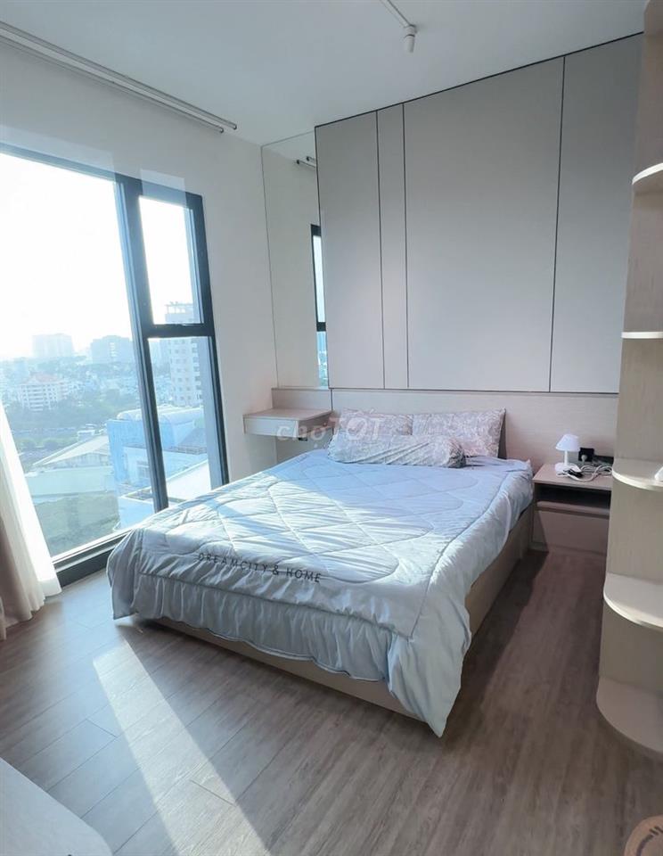 Hình thật: cho thuê Delasol căn 2pn 2wc view sông hoàng hôn ở liền đc