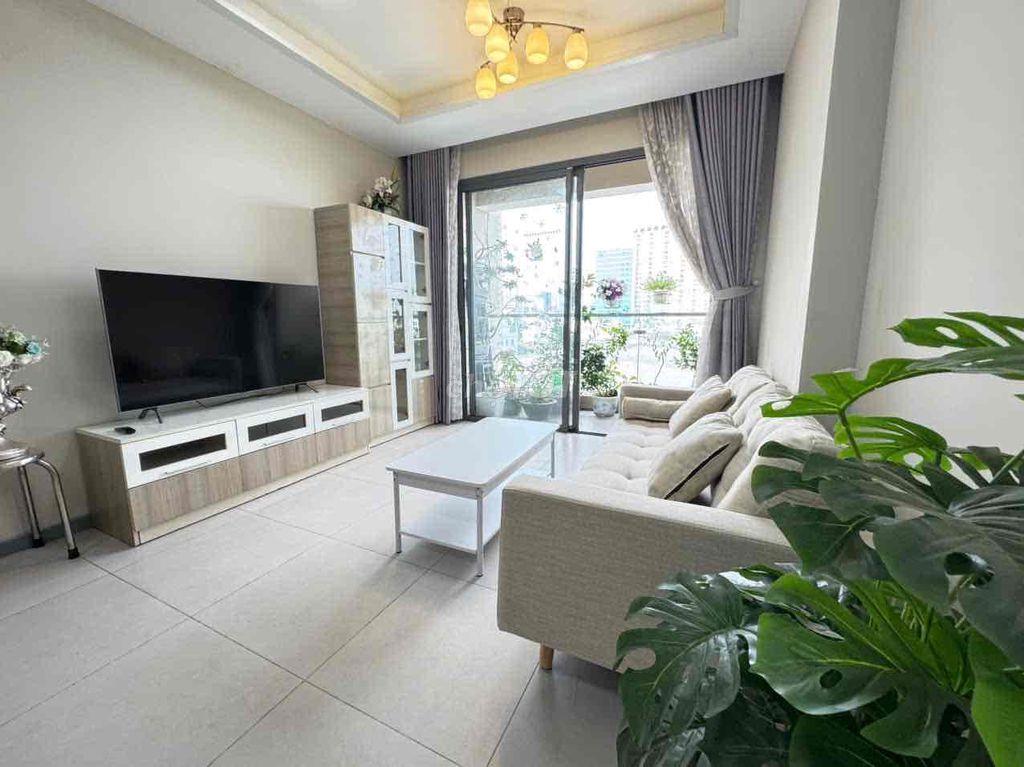 Cho thuê cho thuê Goldview tháp B, 2pn2wc 80m2 18tr/ tháng nhà đẹp