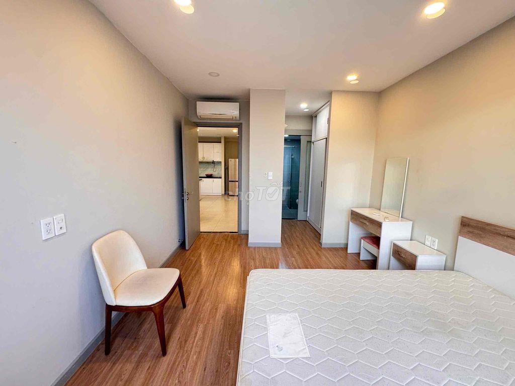 Cho thuê The Gold View 3pn 2wc đầy đủ nội thất, giá tốt chỉ 26tr/th