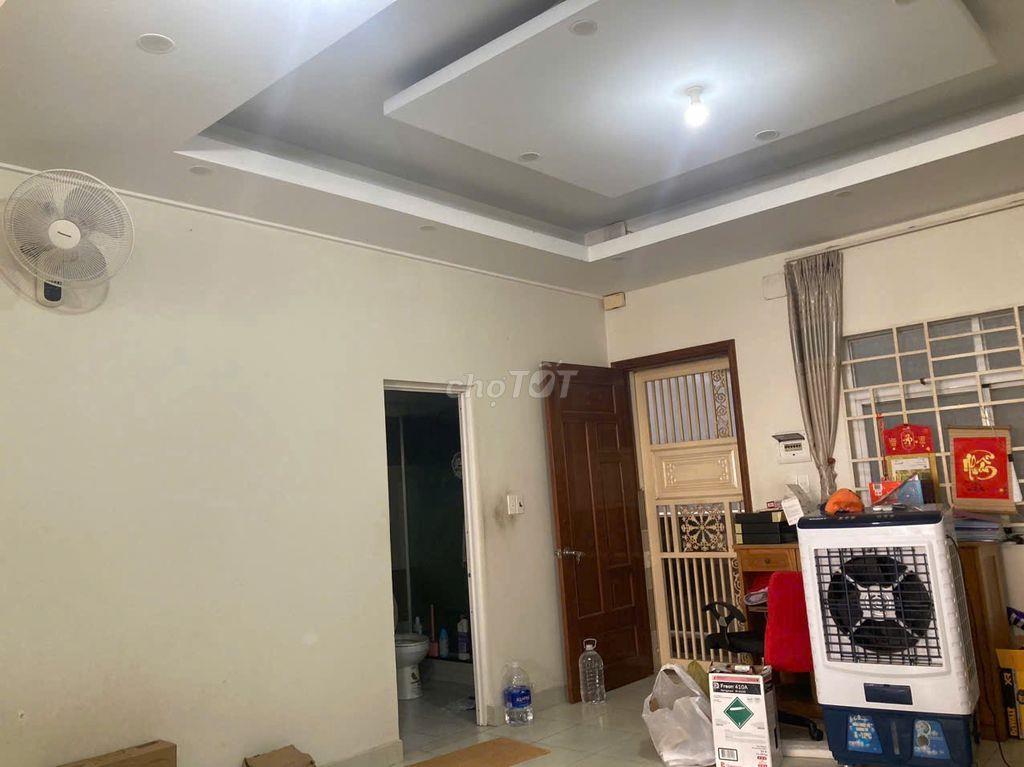 Cần cho thuê căn hộ Cao Ốc H2, 2PN, full NT, nhà đẹp, ở ngay