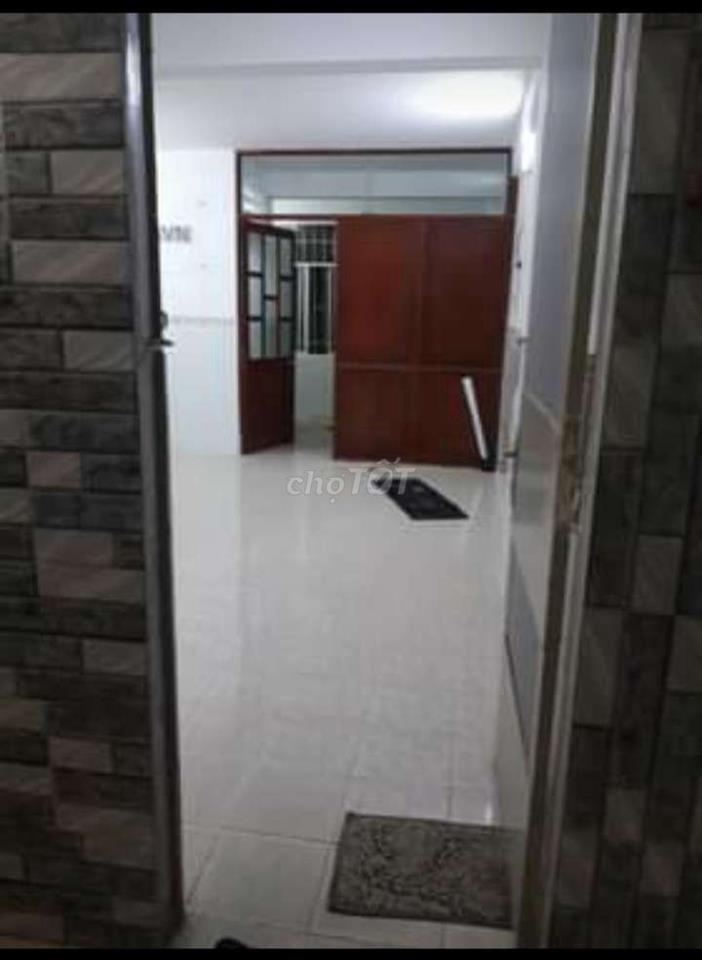 Cho thuê căn hộ chung cư lô C3 tân vĩnh , lầu 2