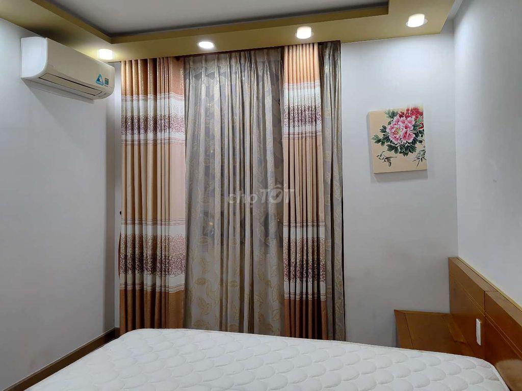 cho thuê căn hộ 2 pn GRAND Riverside , view bitexco giá tôt