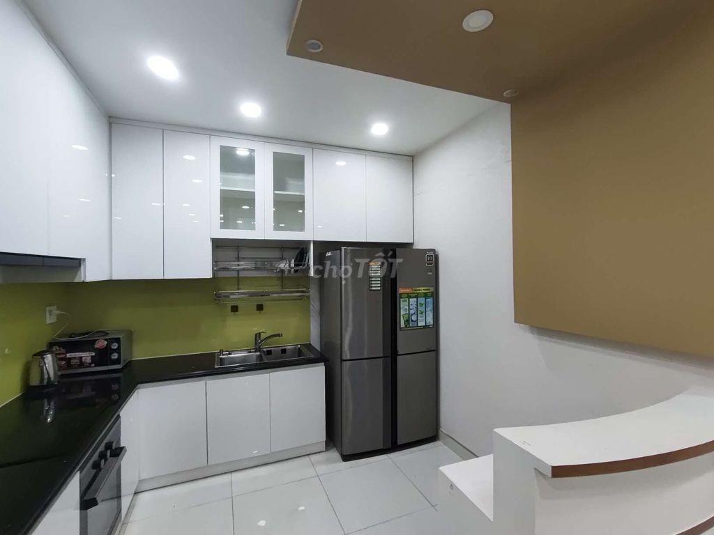 cho thuê căn hộ 2 pn GRAND Riverside , view bitexco giá tôt