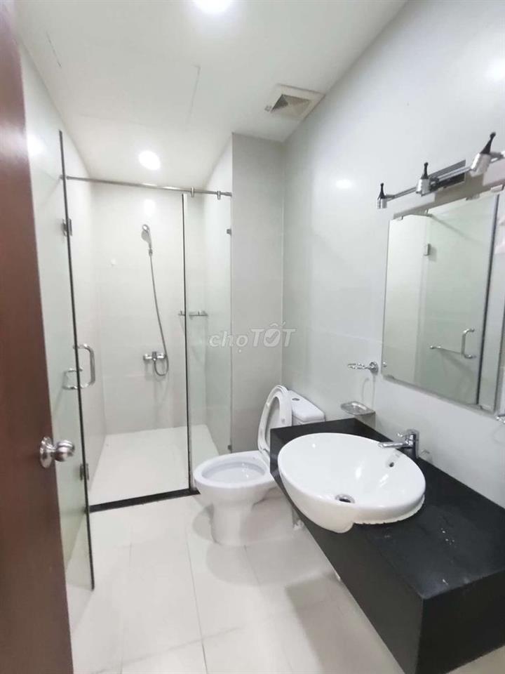 cho thuê căn hộ 2 pn GRAND Riverside , view bitexco giá tôt