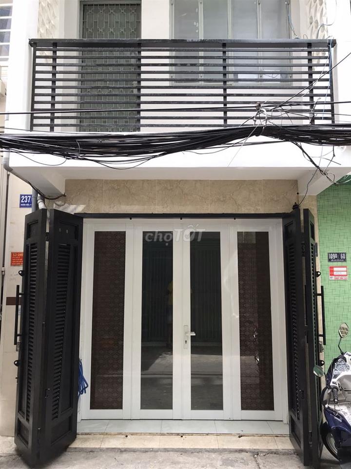 Nhà Phố Quận 4 (Hẻm Xe Hơi)