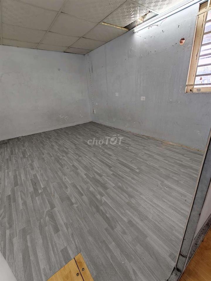 1 Tỷ 750 Nhà MT Trần Thị Ngôi P4Q8 . 2% phí hh ace nhận đủ