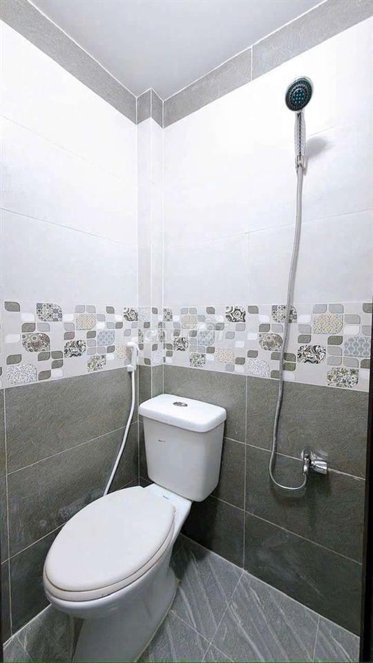 BÁN NHÀ NHỎ ĐẸP 3 TẦNG 1,550 tỷ ( Quận 4 )