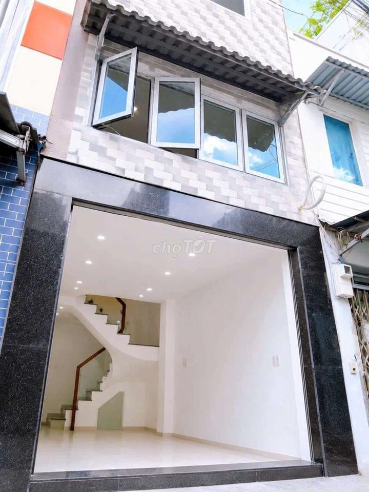 BÁN NHÀ 5 TẦNG ĐƯỜNG TÂN VĨNH 11,8 tỷ QUẬN 4.