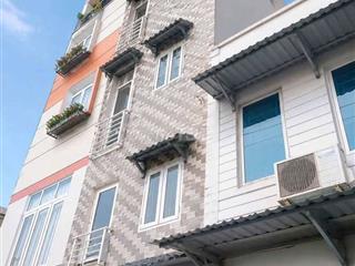BÁN NHÀ 5 TẦNG ĐƯỜNG HOÀNG DIỆU SÁT CẦU ÔNG LÃNH 6,8 ty ( QUẬN 4 )