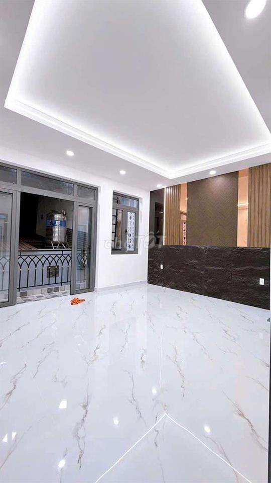BÁN NHÀ ĐẸP MỚI XÂY 2 TẦNG 4,9 tỷ QUẬN 4