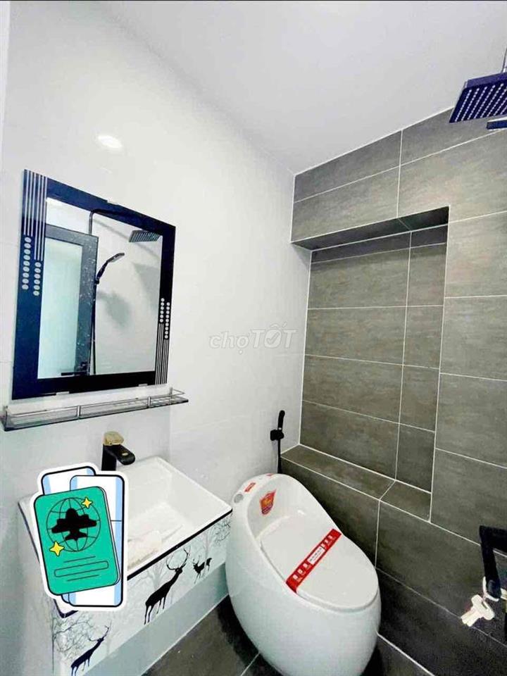 nhà đẹp cần bán đường đoàn văn bơ F18 Q4