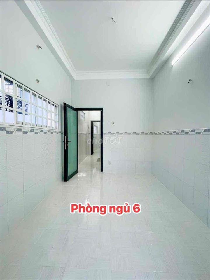 nhà đẹp cần bán đường đoàn văn bơ F18 Q4