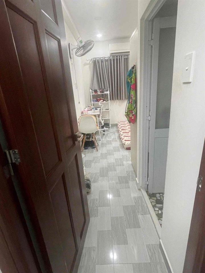 nhà bán chính chủ đường vĩnh Khánh F10Q4