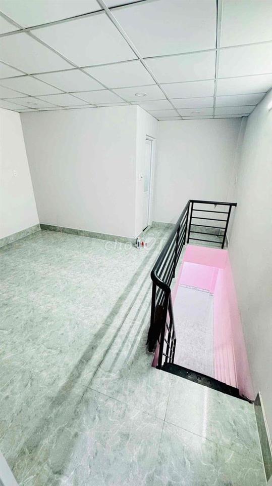 nhà đẹp cần bán đường đoàn văn bơ F16Q4