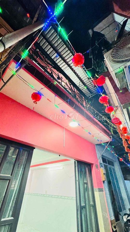 nhà đẹp cần bán đường đoàn văn bơ F16Q4