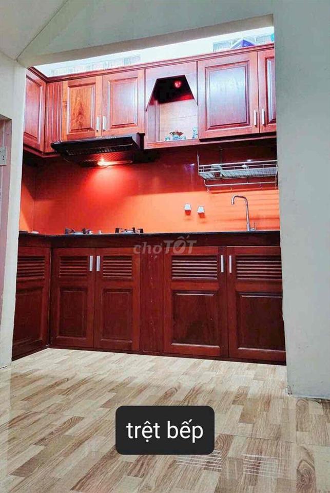 nhà đẹp cần bán đường tôn Đản F15Q4