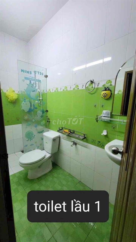 nhà đẹp cần bán đường tôn Đản F15Q4